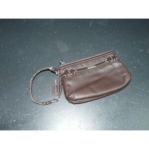 Coach Gallery Leather Medium Wristlet Dark Brown Mahogany F48294 7" x 4"